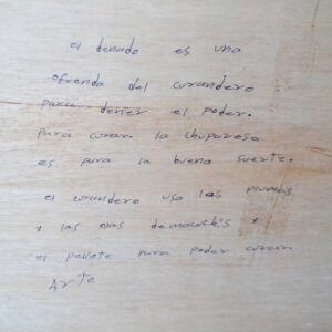 Tabla de estambre de arte huichol