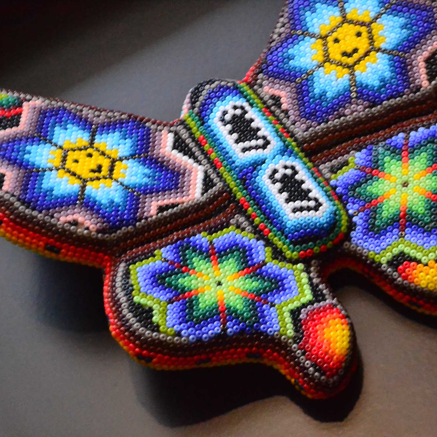 Mariposa - Arte Huichol - Imagen 2