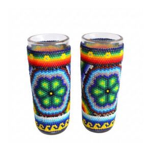 Botella de arte huichol multicolor
