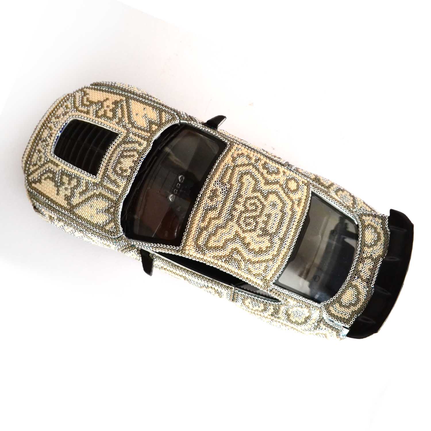Mustang 2020 de Arte Huichol - Imagen 2