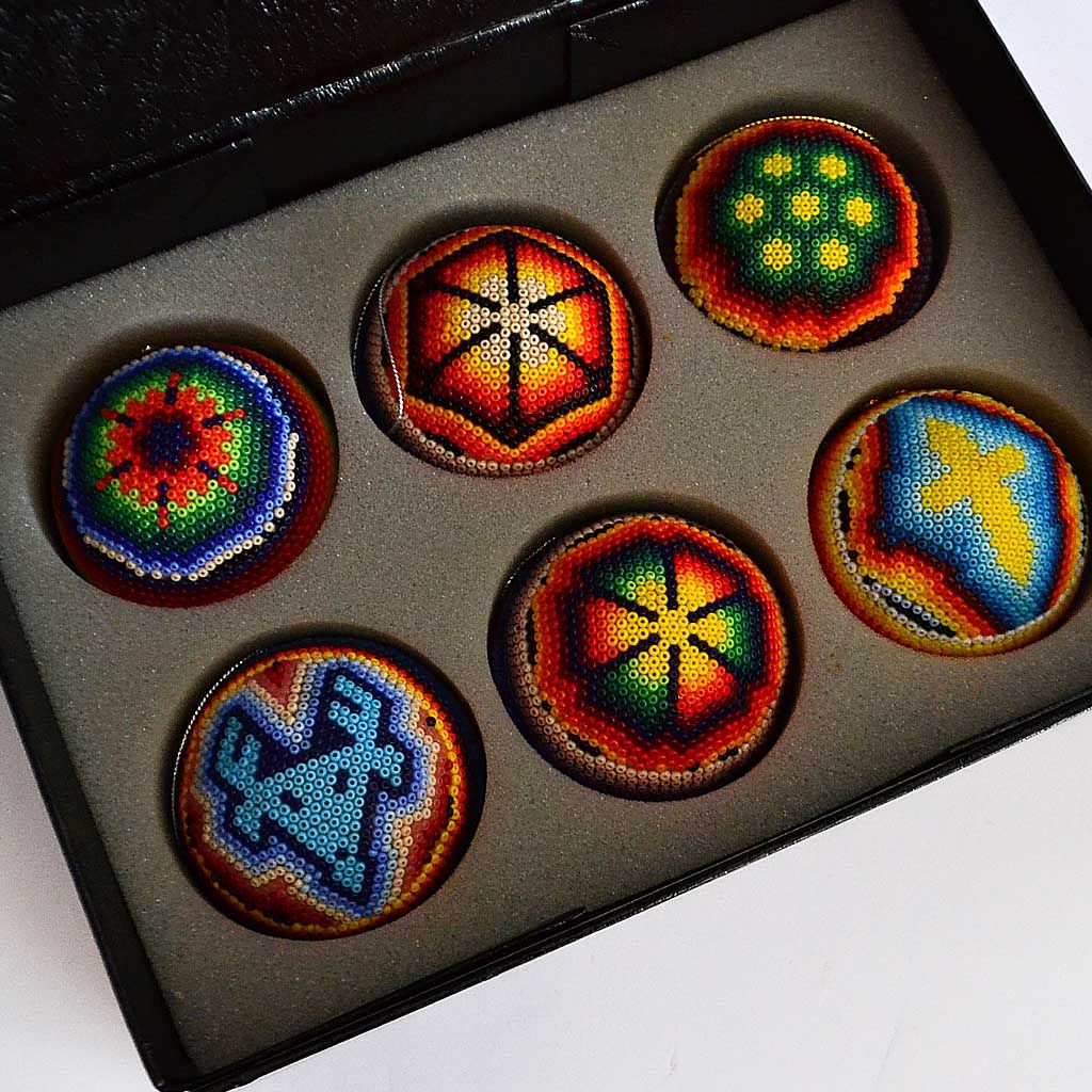 Esferas de Navidad en Arte Huichol - Imagen 3