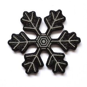 Copo de nieve con arte huichol