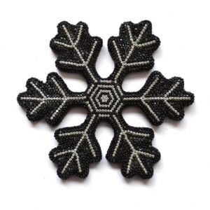 Copo de nieve con arte huichol