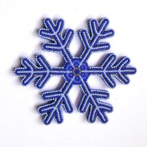 Copo de nieve con arte huichol