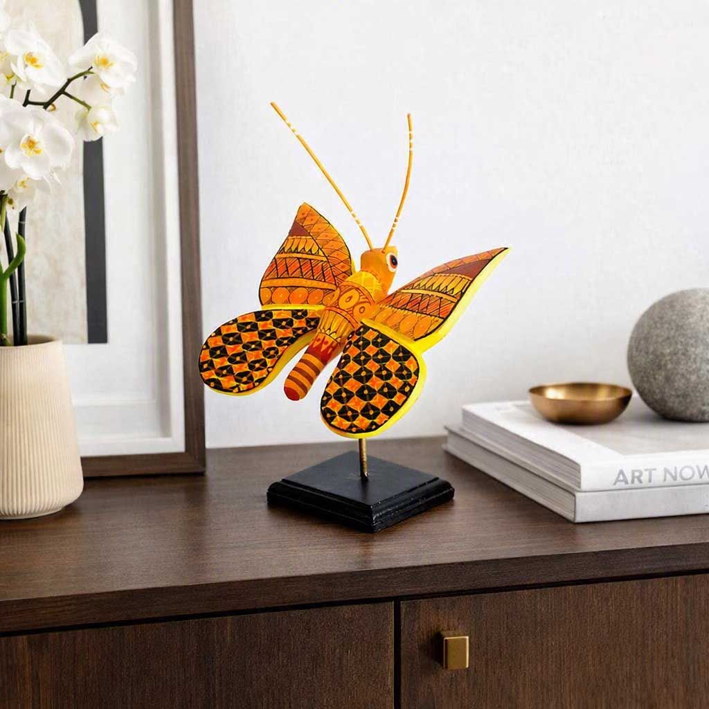 Mariposa de alebrije con base