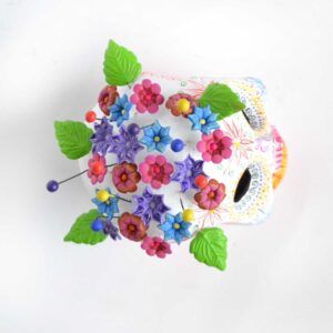 Calavera de Barro Policromado de Metepec con Flores Artesanales | Arte Popular Mexicano